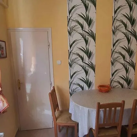 Apartment Balatonfoeldvar/balaton 18519 *