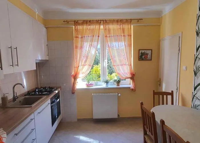- Balaton 18519 Apartamento *