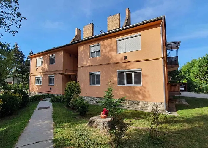 - Balaton 18519 Apartamento *