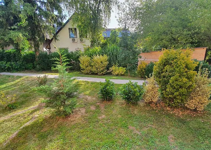 - Balaton 18519 Апартаменты Балатонфёльдвар